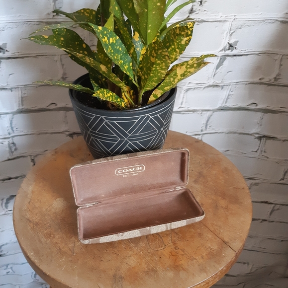 Coach Accessories - Coach Eyeglass/Sunglass Case